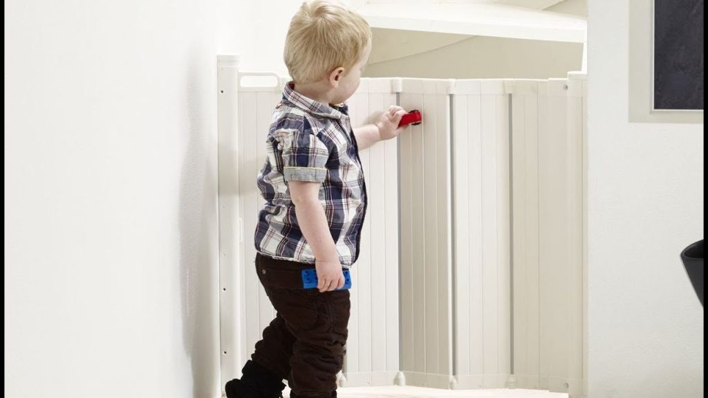 BabyDan Barrière de Sécurité Autopliante Guard Me